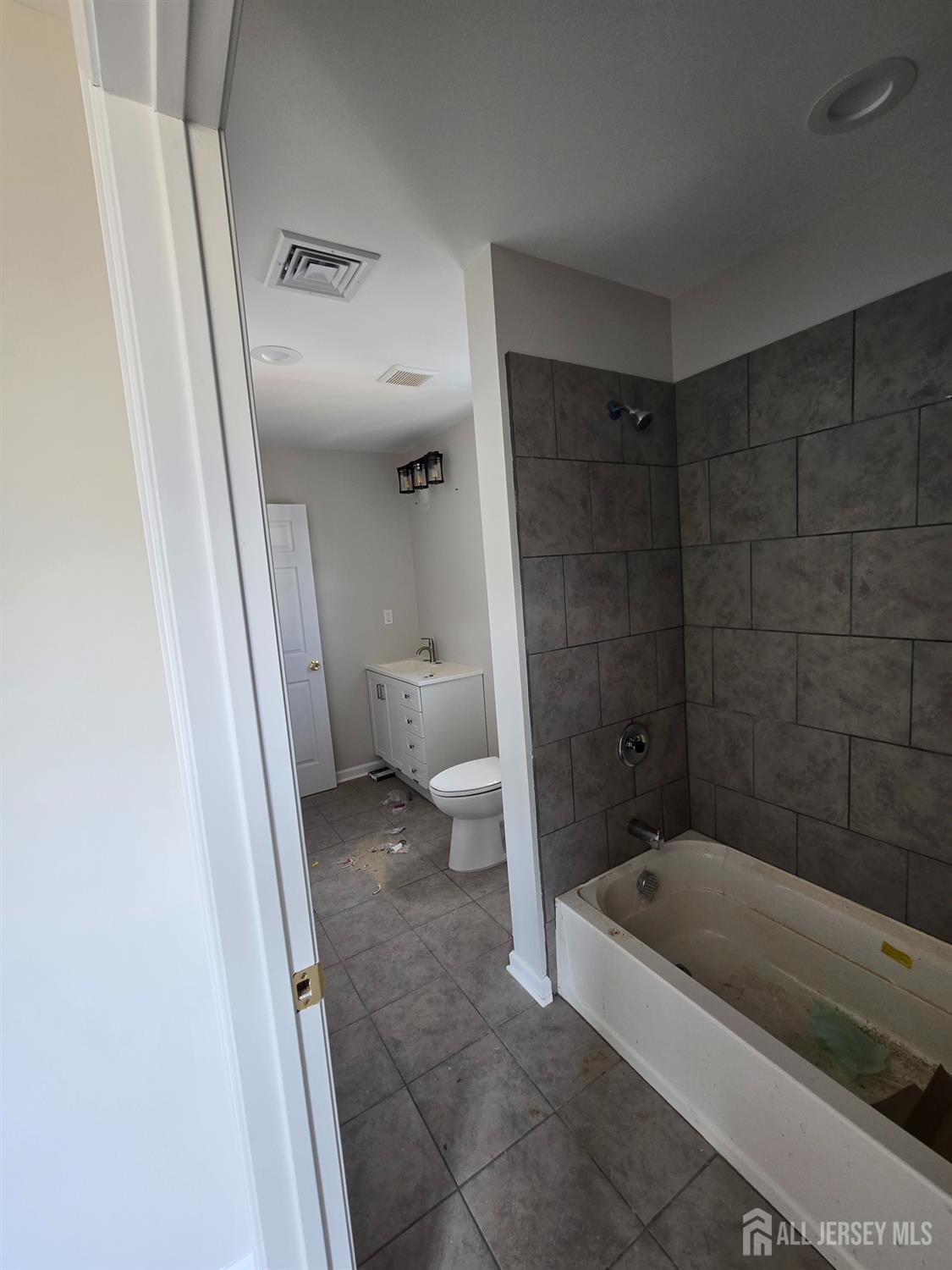 40 J Russel Smith Road Lawrence NJ 08648