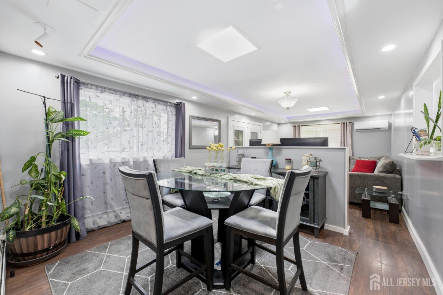 566 E Woodbridge Avenue Avenel NJ 07001