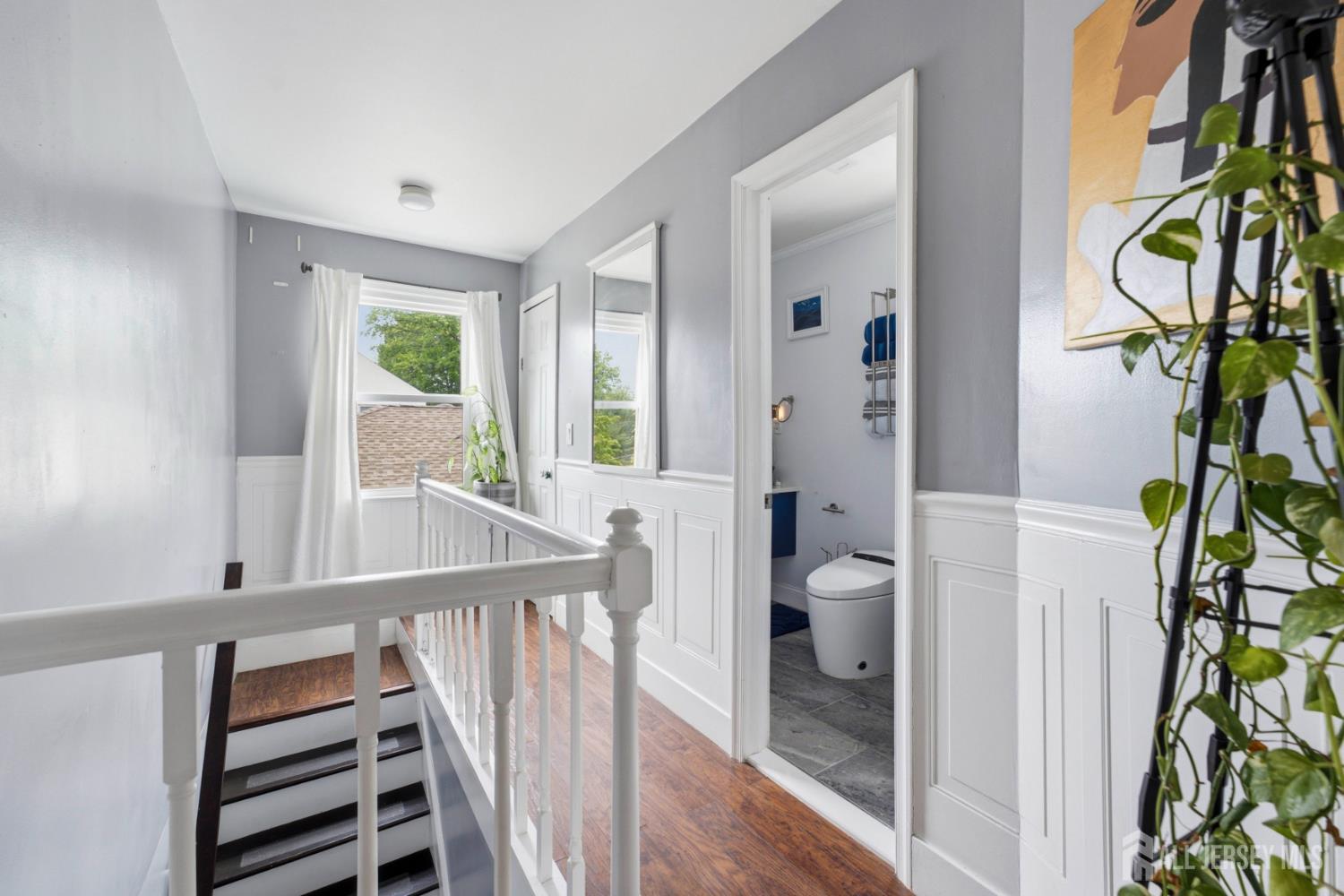 566 E Woodbridge Avenue Avenel NJ 07001