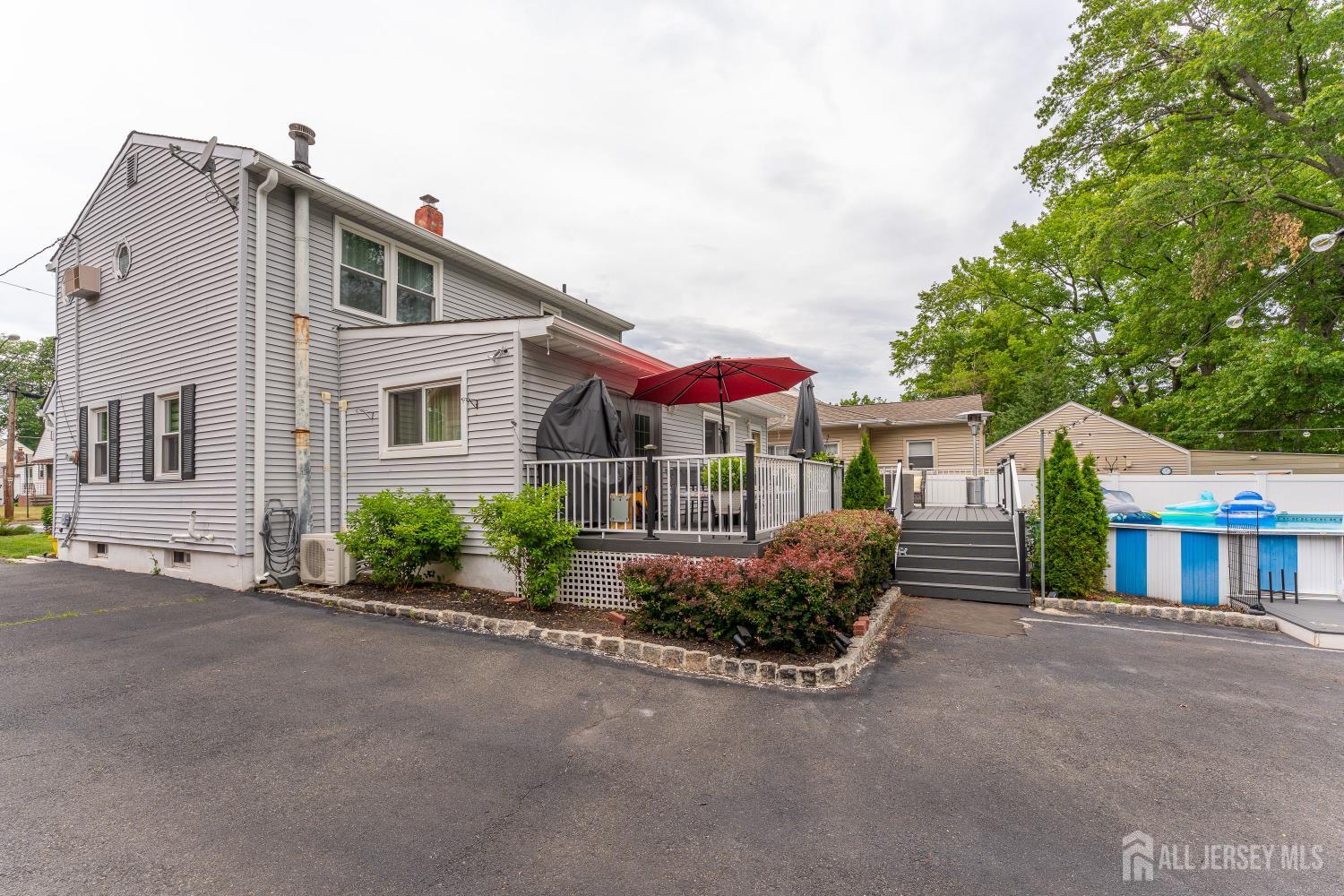 566 E Woodbridge Avenue Avenel NJ 07001
