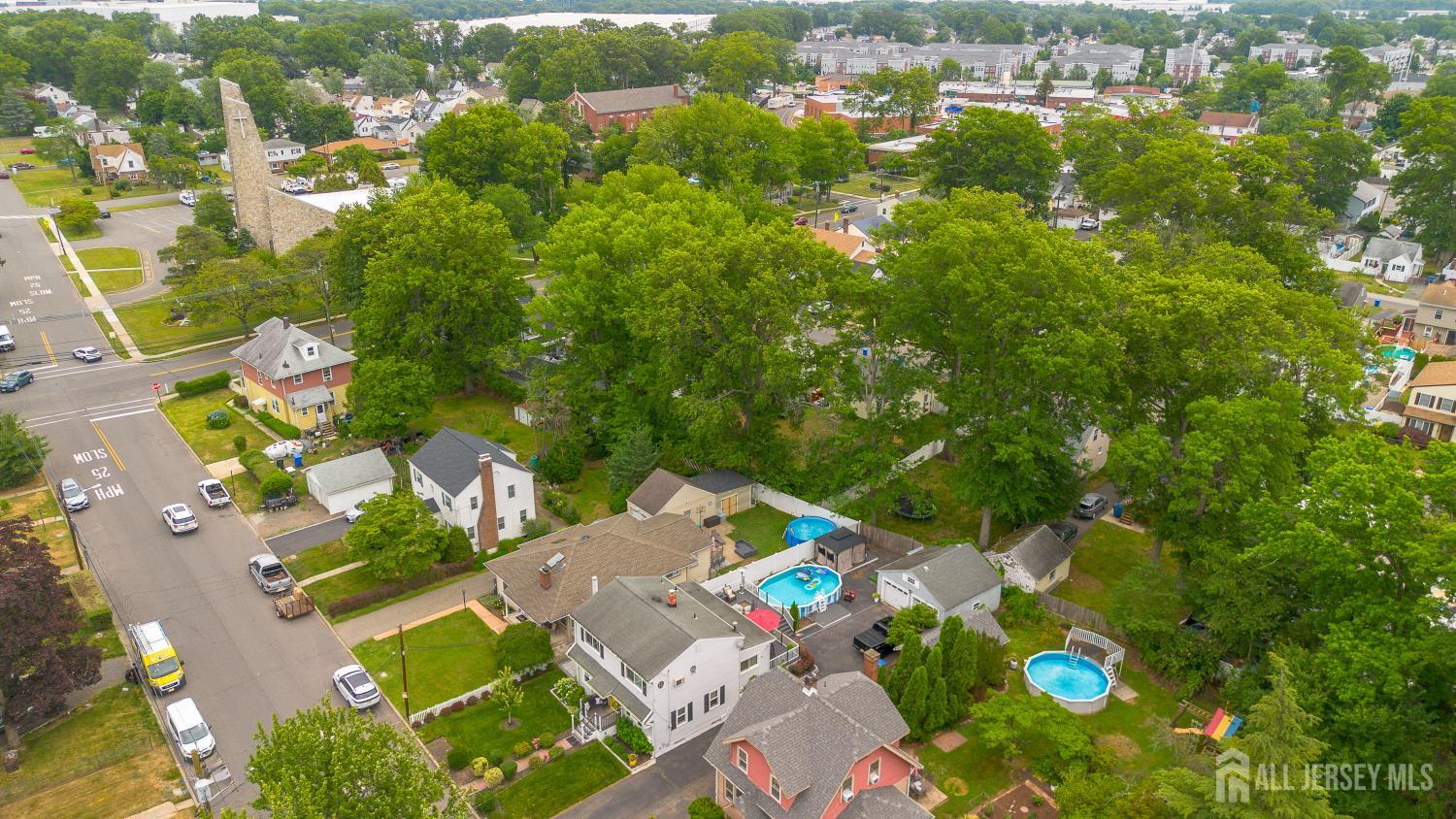 566 E Woodbridge Avenue Avenel NJ 07001
