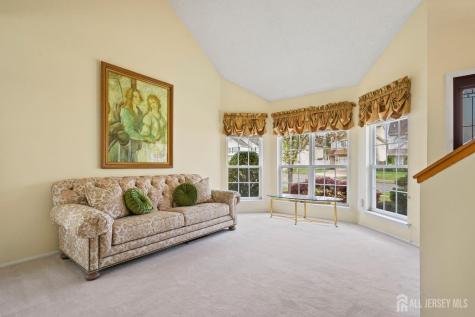 26 Tall Oaks Court Old Bridge NJ 08857