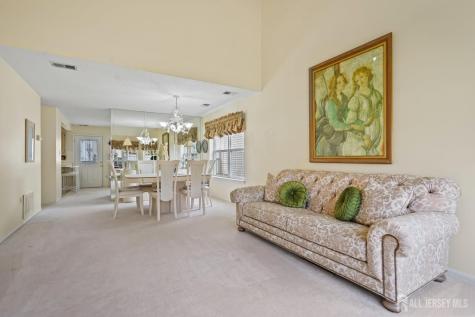 26 Tall Oaks Court Old Bridge NJ 08857