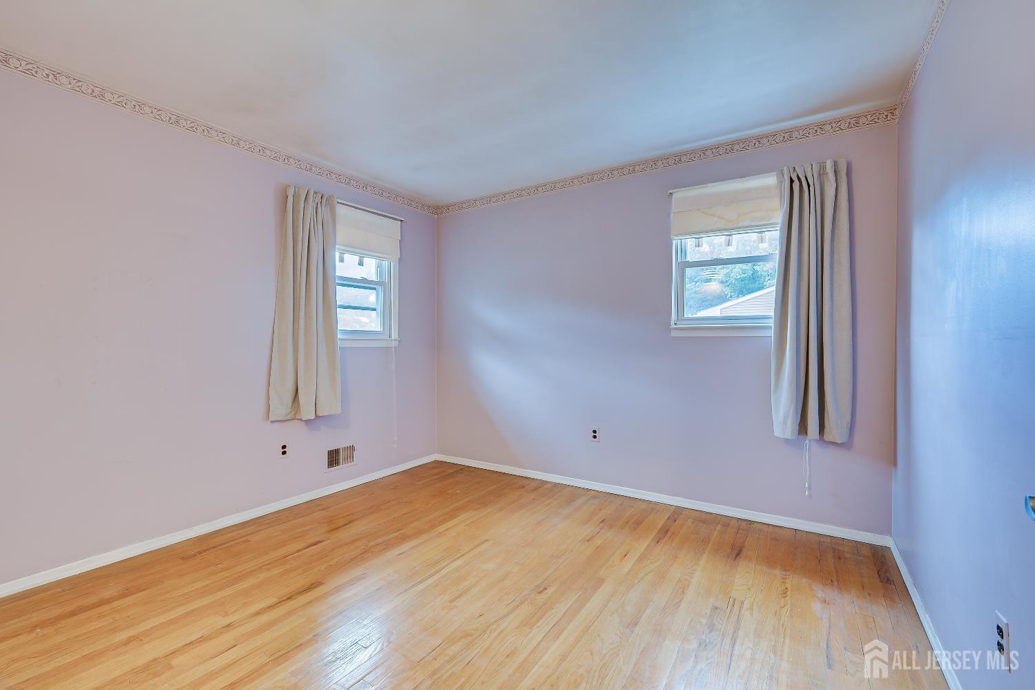 437 Evona Avenue Piscataway NJ 08854
