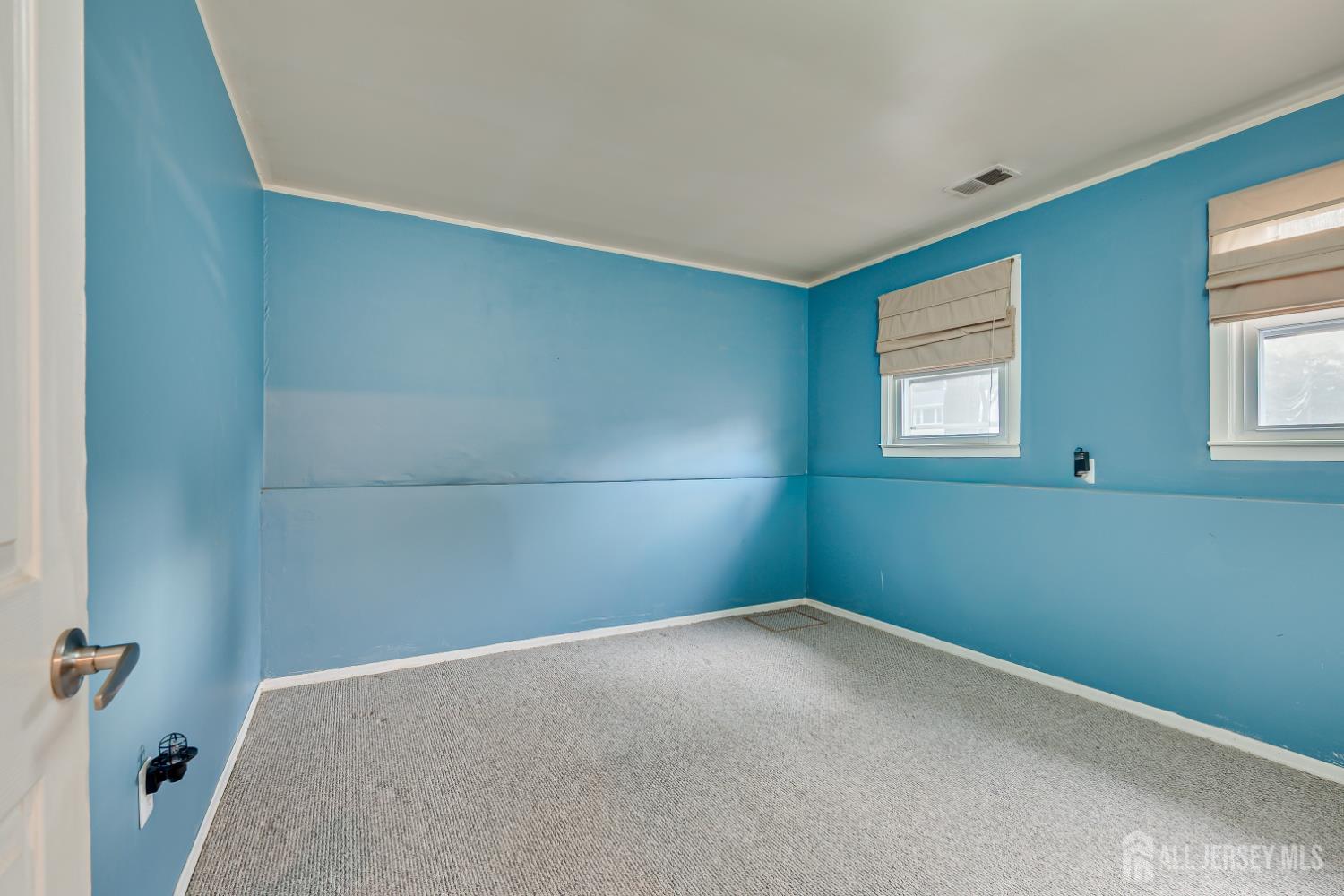 437 Evona Avenue Piscataway NJ 08854