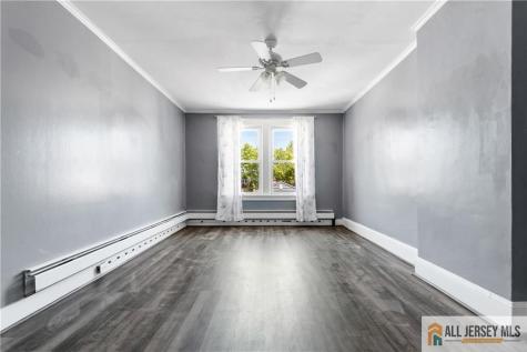 48 Catalpa Avenue Perth Amboy NJ 08861