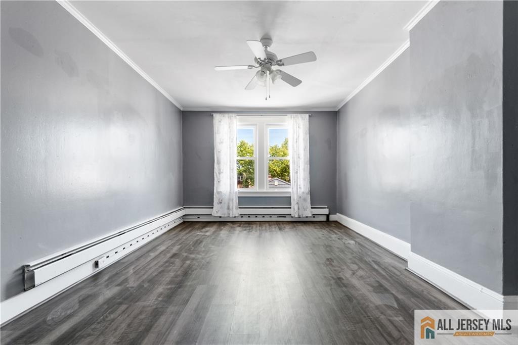 48 Catalpa Avenue Perth Amboy NJ 08861