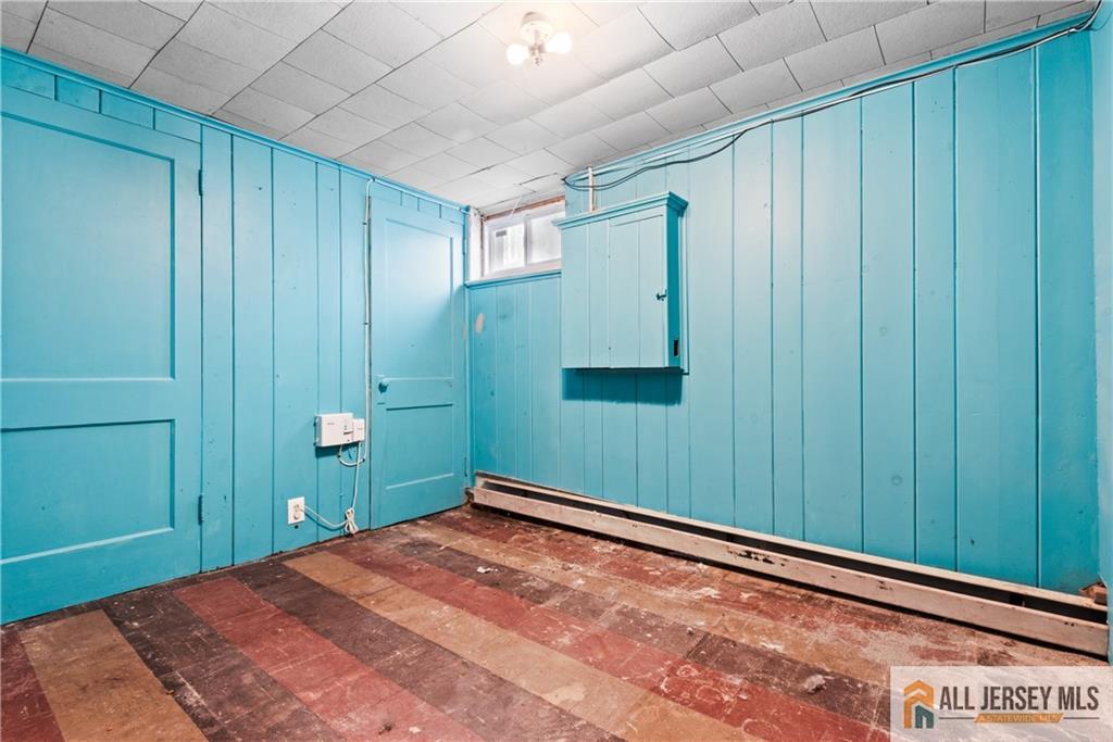 48 Catalpa Avenue Perth Amboy NJ 08861