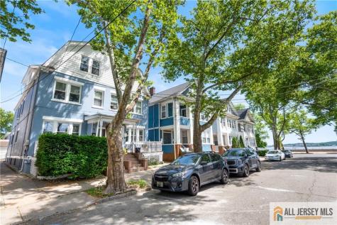 48 Catalpa Avenue Perth Amboy NJ 08861