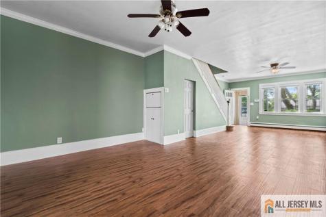 48 Catalpa Avenue Perth Amboy NJ 08861