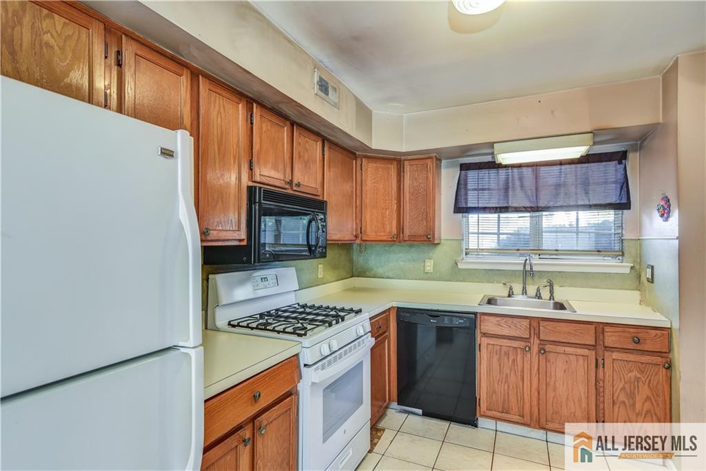 683 Darlington Drive Old Bridge NJ 08857