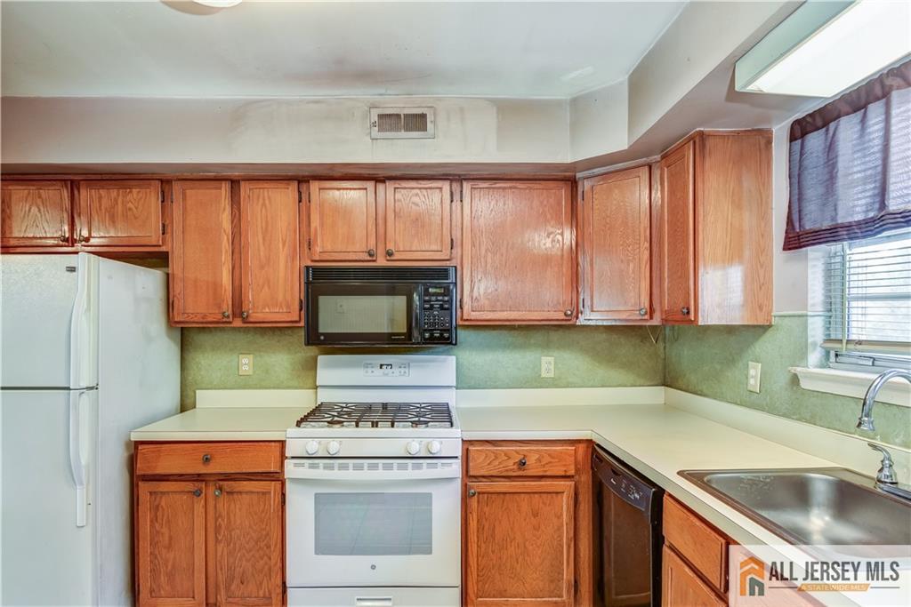 683 Darlington Drive Old Bridge NJ 08857
