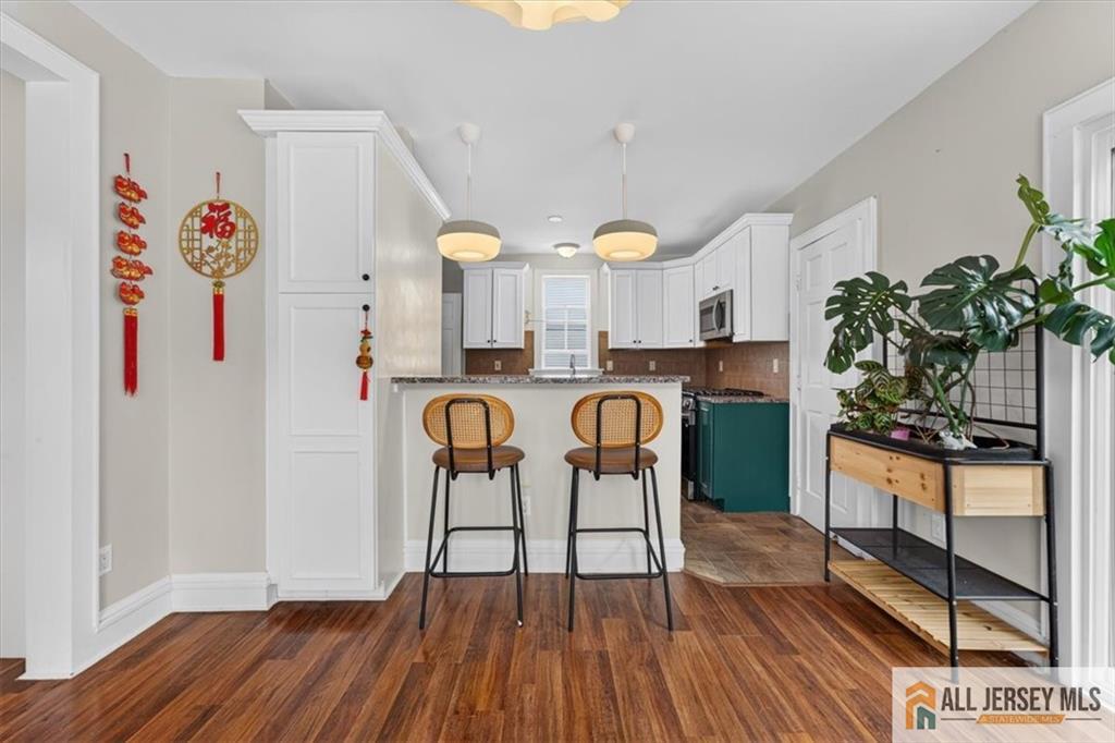 59 Lloyd Street Edison NJ 08817