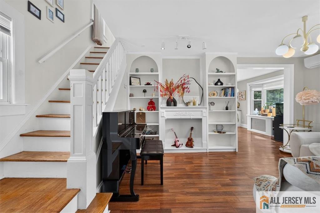 59 Lloyd Street Edison NJ 08817