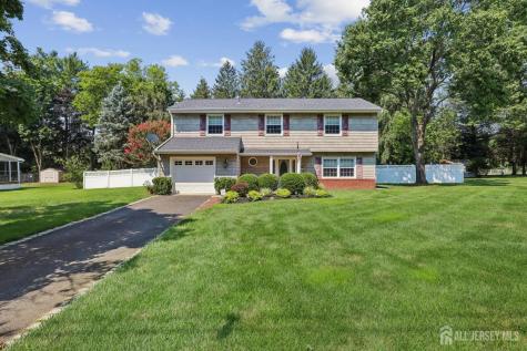 6 Murfield Drive Lincroft NJ 07738