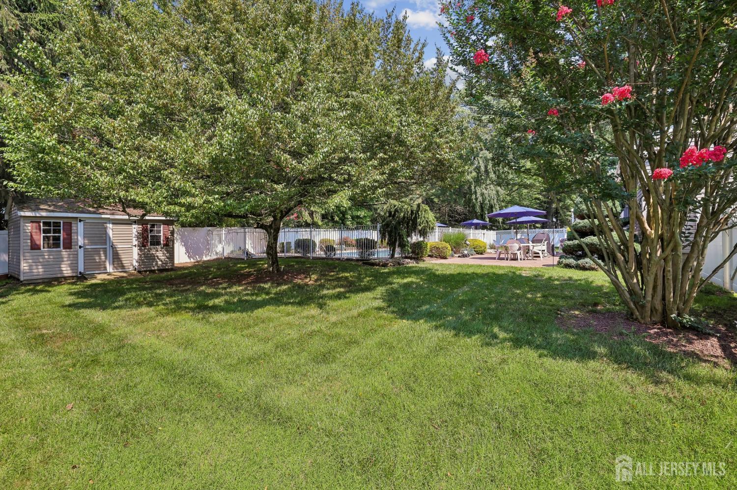 6 Murfield Drive Lincroft NJ 07738