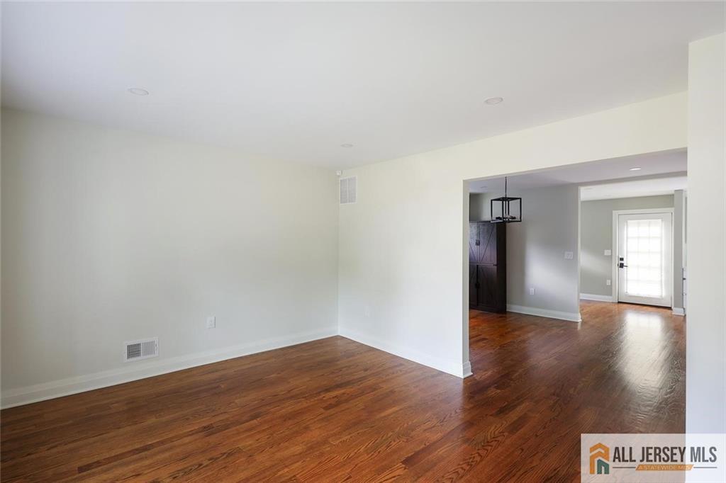 119 Harvard Avenue Metuchen NJ 08840