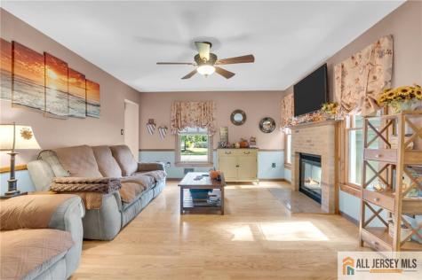 718 Princeton Road Lacey NJ 08734