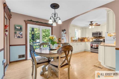 718 Princeton Road Lacey NJ 08734