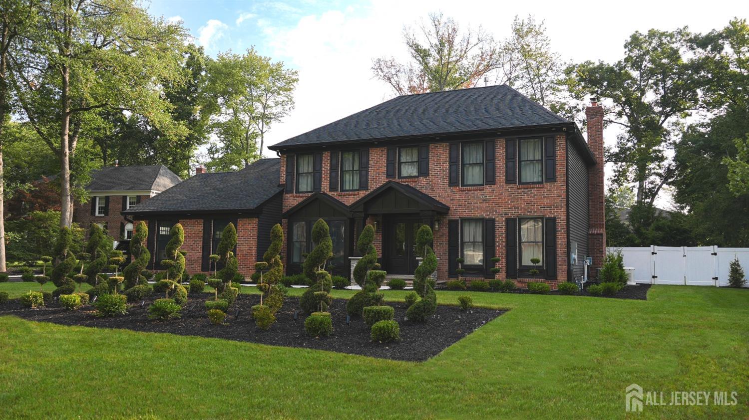 9 Wood Lake Court North Brunswick NJ 08902