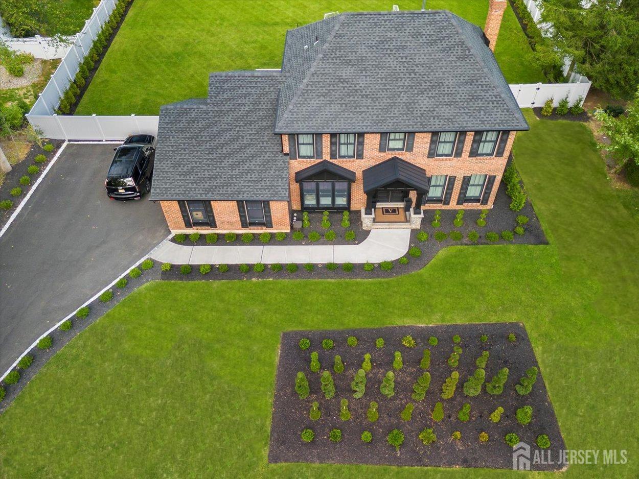 9 Wood Lake Court North Brunswick NJ 08902