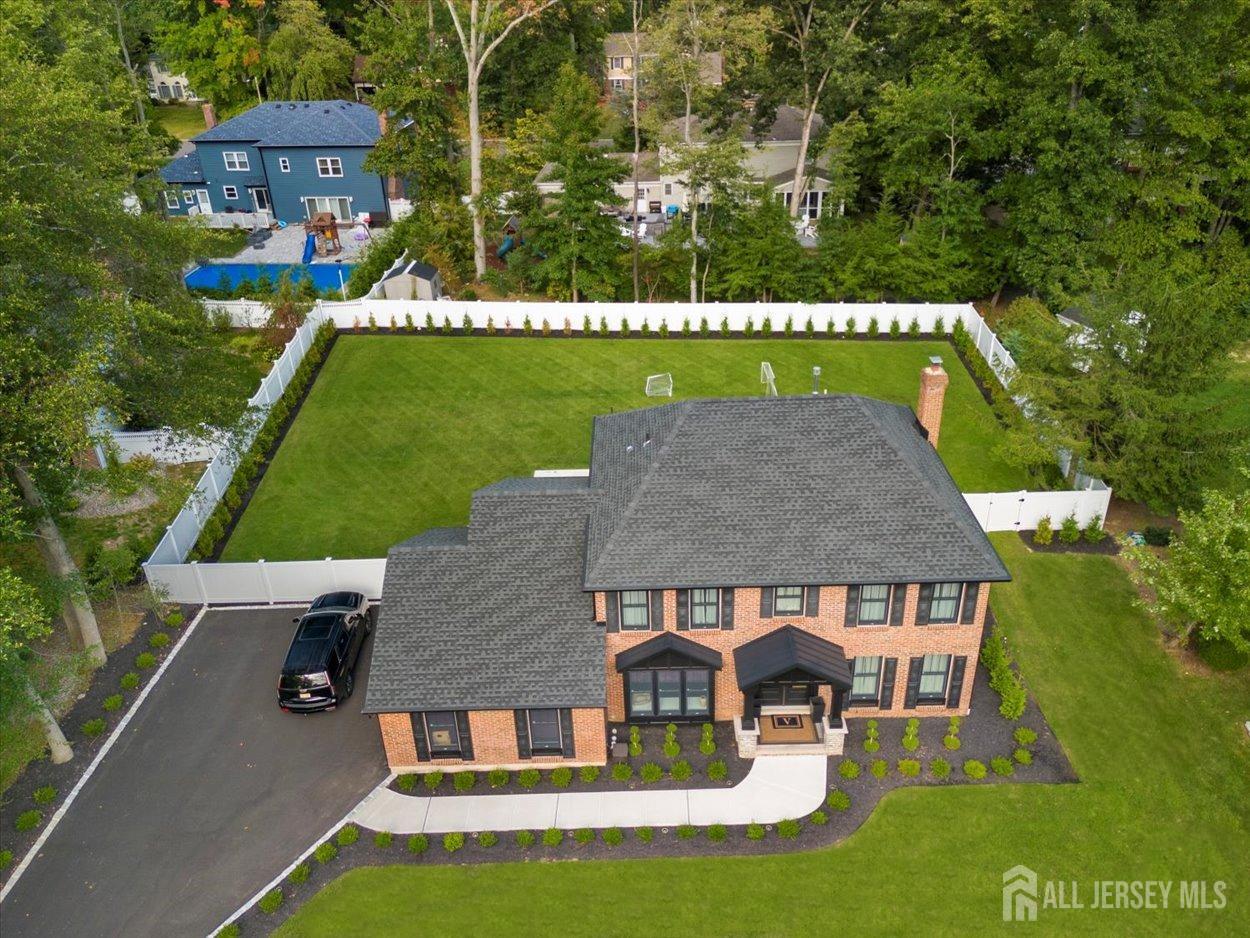 9 Wood Lake Court North Brunswick NJ 08902