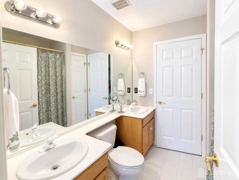 11 Tower Hill Lane Old Bridge NJ 08857