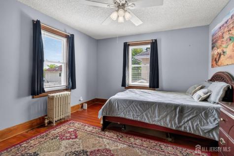 546 Teneyke Place Rahway NJ 07065