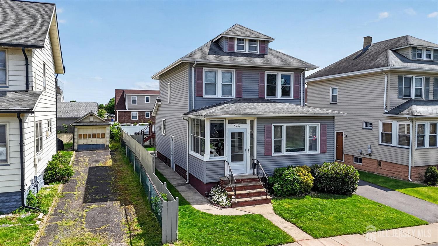 546 Teneyke Place Rahway NJ 07065