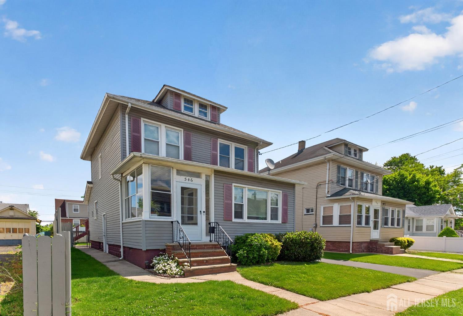 546 Teneyke Place Rahway NJ 07065