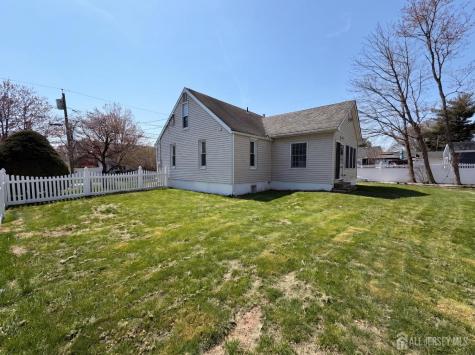 1760 Cedarwood Drive Piscataway NJ 08854