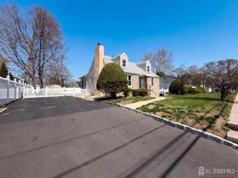 1760 Cedarwood Drive Piscataway NJ 08854