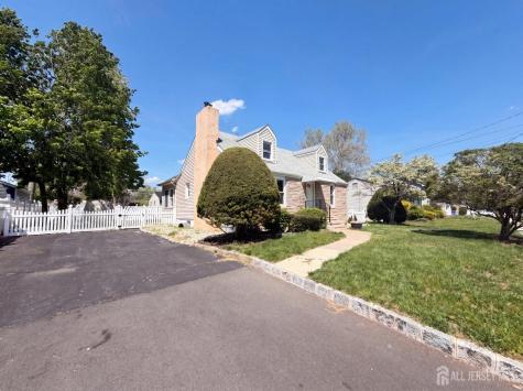 1760 Cedarwood Drive Piscataway NJ 08854