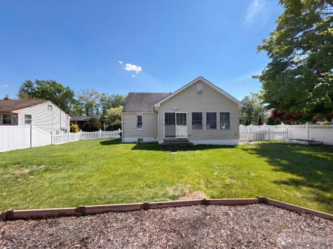 1760 Cedarwood Drive Piscataway NJ 08854