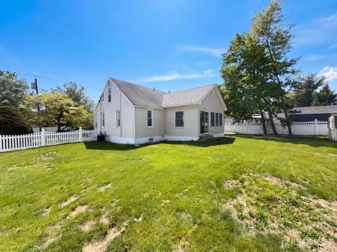 1760 Cedarwood Drive Piscataway NJ 08854