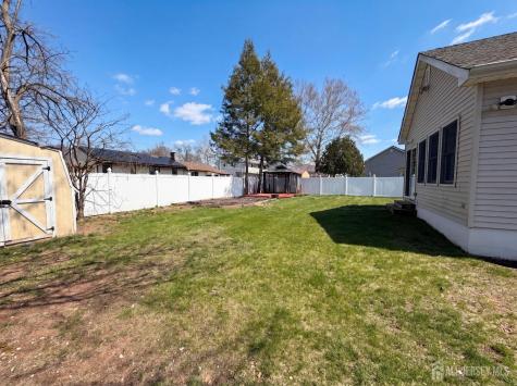 1760 Cedarwood Drive Piscataway NJ 08854