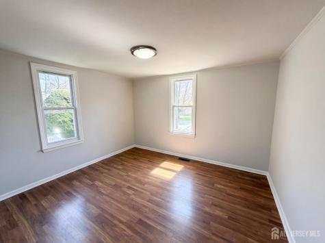 1760 Cedarwood Drive Piscataway NJ 08854