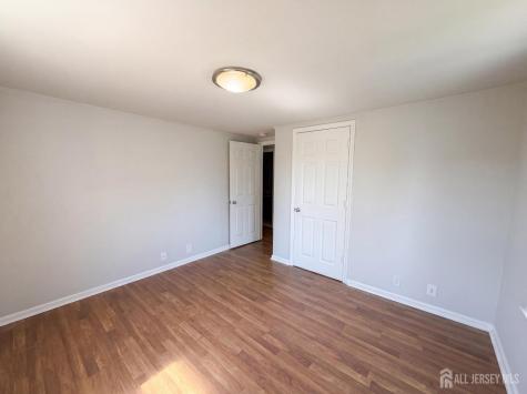 1760 Cedarwood Drive Piscataway NJ 08854