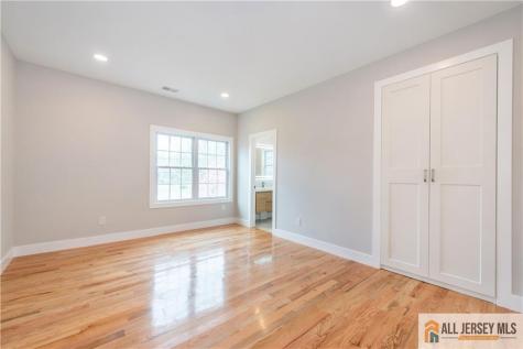 165 Normandy Drive Piscataway NJ 08854
