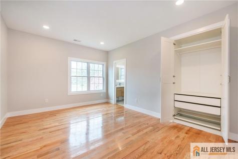 165 Normandy Drive Piscataway NJ 08854