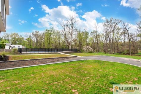 165 Normandy Drive Piscataway NJ 08854