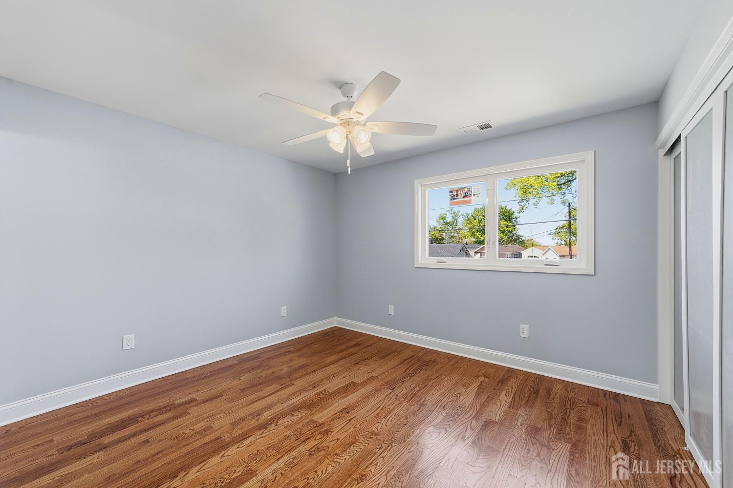 270 Alpine Way Old Bridge NJ 08879