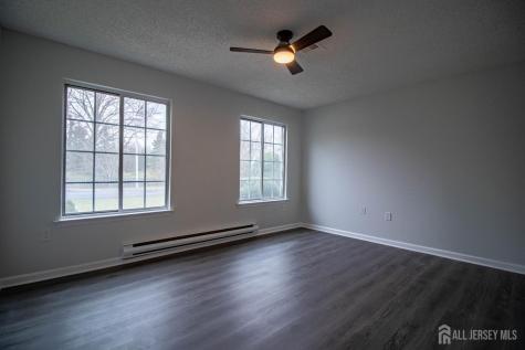 659-B Azalea Plaza Monroe NJ 08831