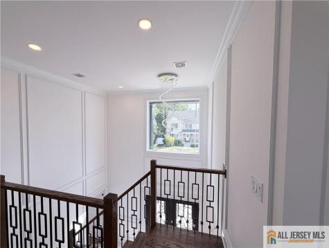 28 S Mckinley Avenue Iselin NJ 08830