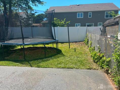 129 Hampton Street Metuchen NJ 08840
