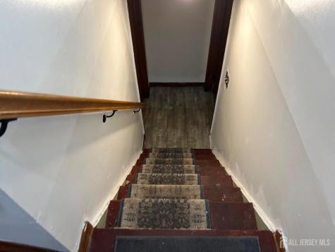 129 Hampton Street Metuchen NJ 08840