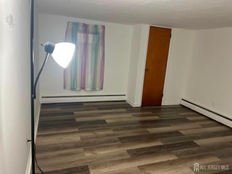129 Hampton Street Metuchen NJ 08840