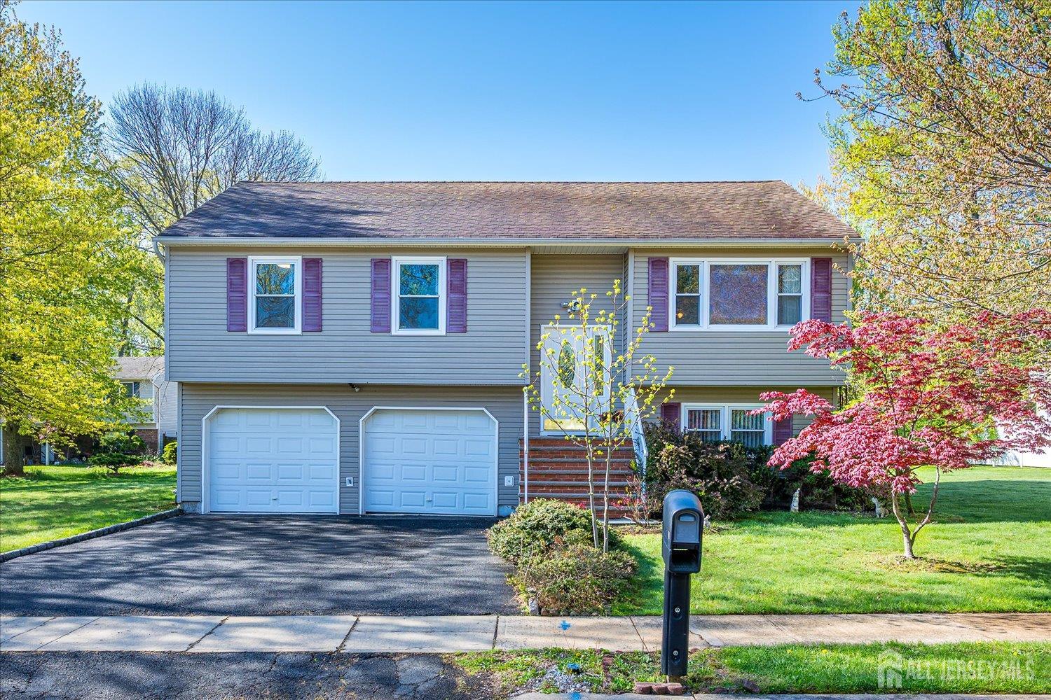 6 Sussex Court Edison NJ 08820