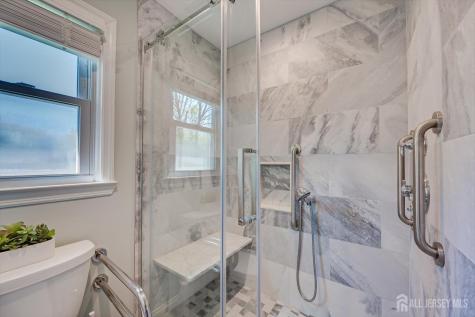 6 Sussex Court Edison NJ 08820