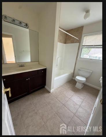 29 Phillip Street South River NJ 08882